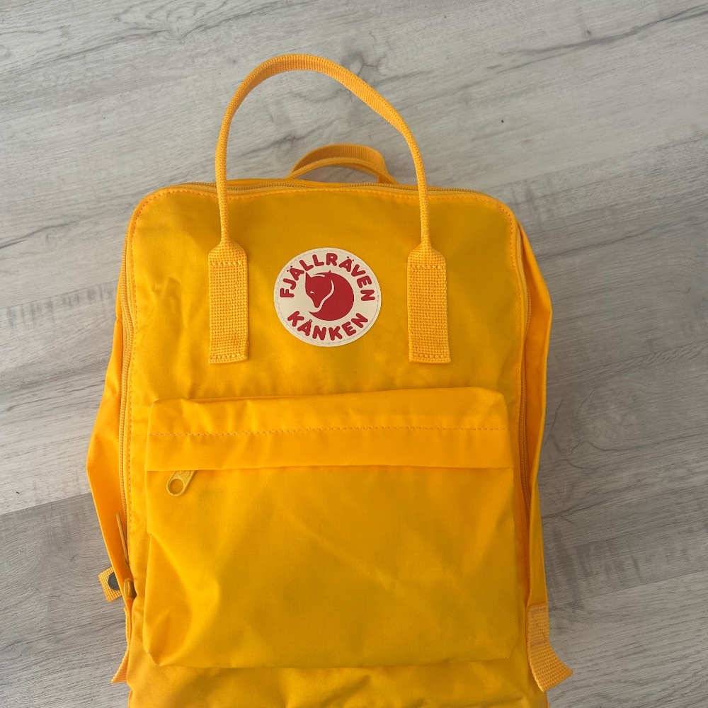 Fjällräven Kanken Backpack in Warm Yellow
